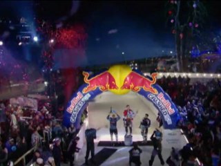 Red Bull Crashed Ice - Croxall s’envole sur la piste