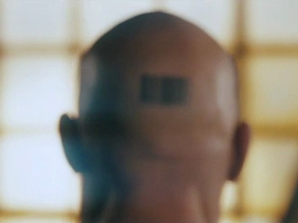 Hitman Absolution - Hire Facebook App