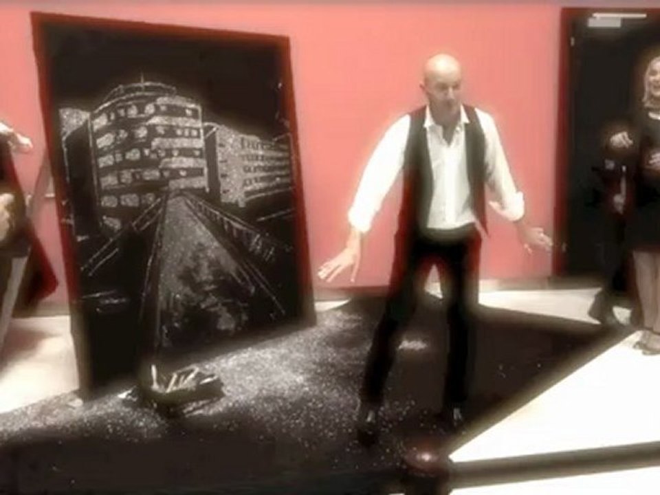 Glue painter or Glue painting?!