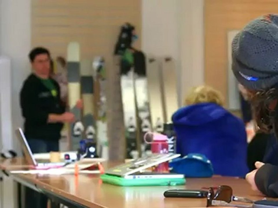 Snowleader présente le ski Rocker 2-115 de Salomon