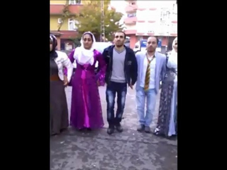 halay dediğin böyle çekilir(siirtliler