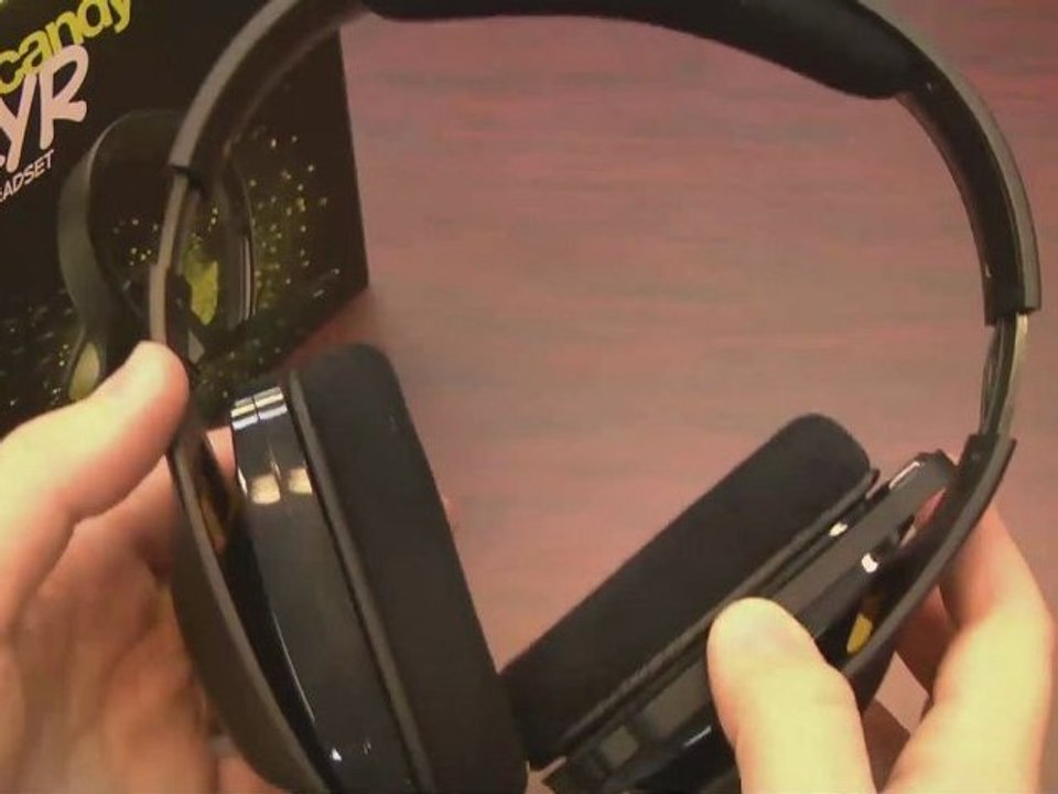 Classic Game Room - SKULLCANDY SLYR gaming headset review