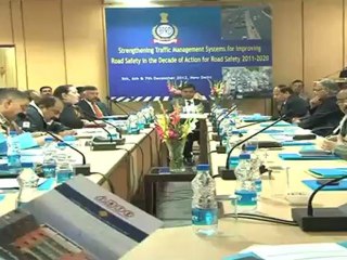 '1,42,000 people die of road accidents every year'