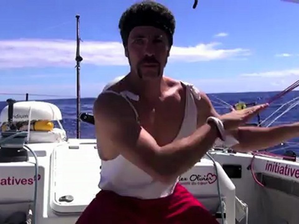 Une séance de sport "Tonic" avec Tanguy de Lamotte sur Initiatives Coeur - Vendée Globe 2012