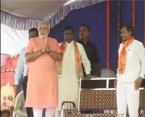 Don't give visa to Modi- US lawmakers tell Clinton