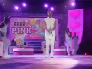 HD Victoria Secret Fashion Show 2012 Screen Shots