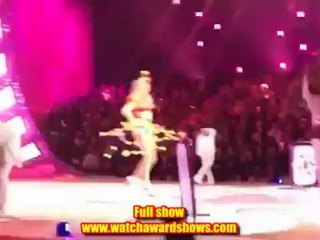 HD Victoria Secret Fashion Show 2012 Set Pictures