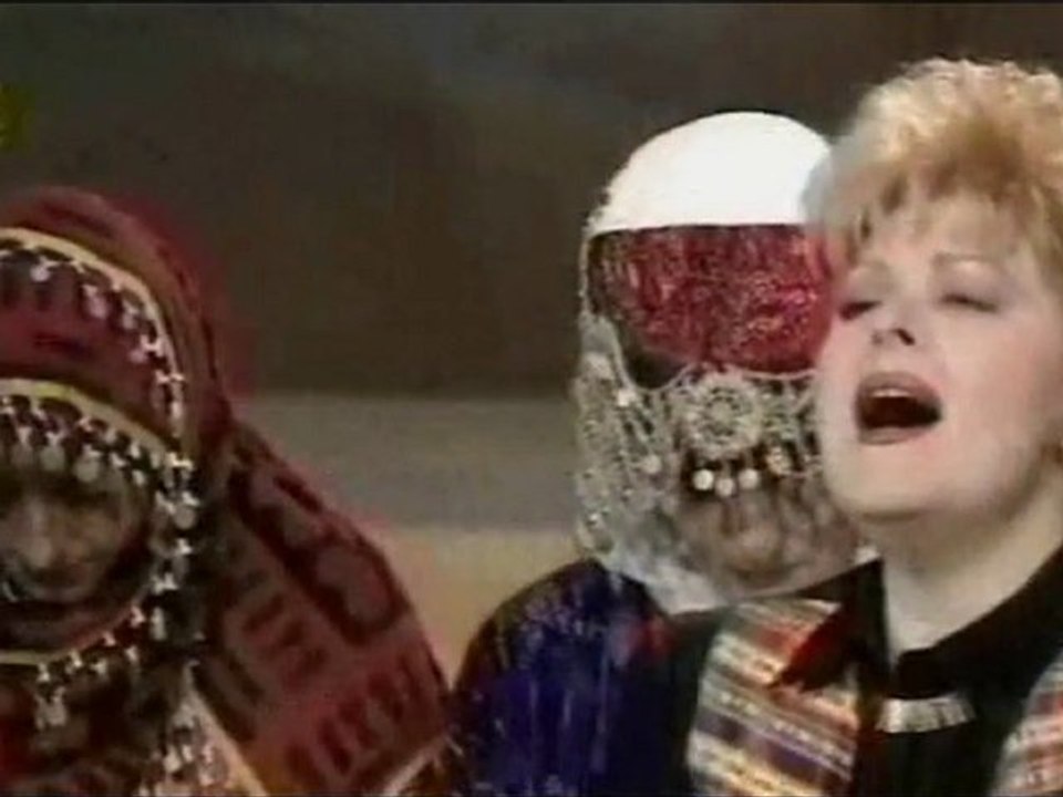 Nese Karaböcek - CICEK DAGI video NOTALJI star 1