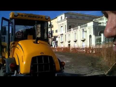 Aversa (CE) - Area ex Ctp, in corso lavori di bonifica (02.12.12)