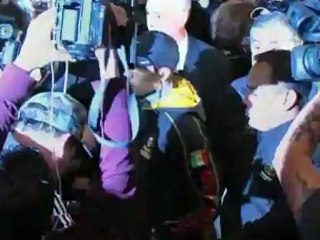 Pacquiao and Marquez arrive in Las Vegas for fight