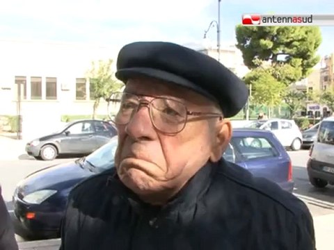 TG 30.11.12 Arresti a Modugno: in piazza tra sconcerto e disappunto