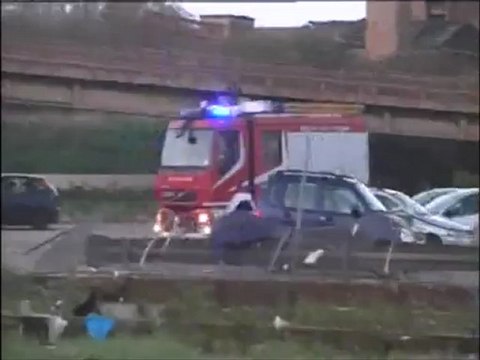 TG 29.11.12 Angoscia e devastazione: il day after della tromba d'aria all'Ilva