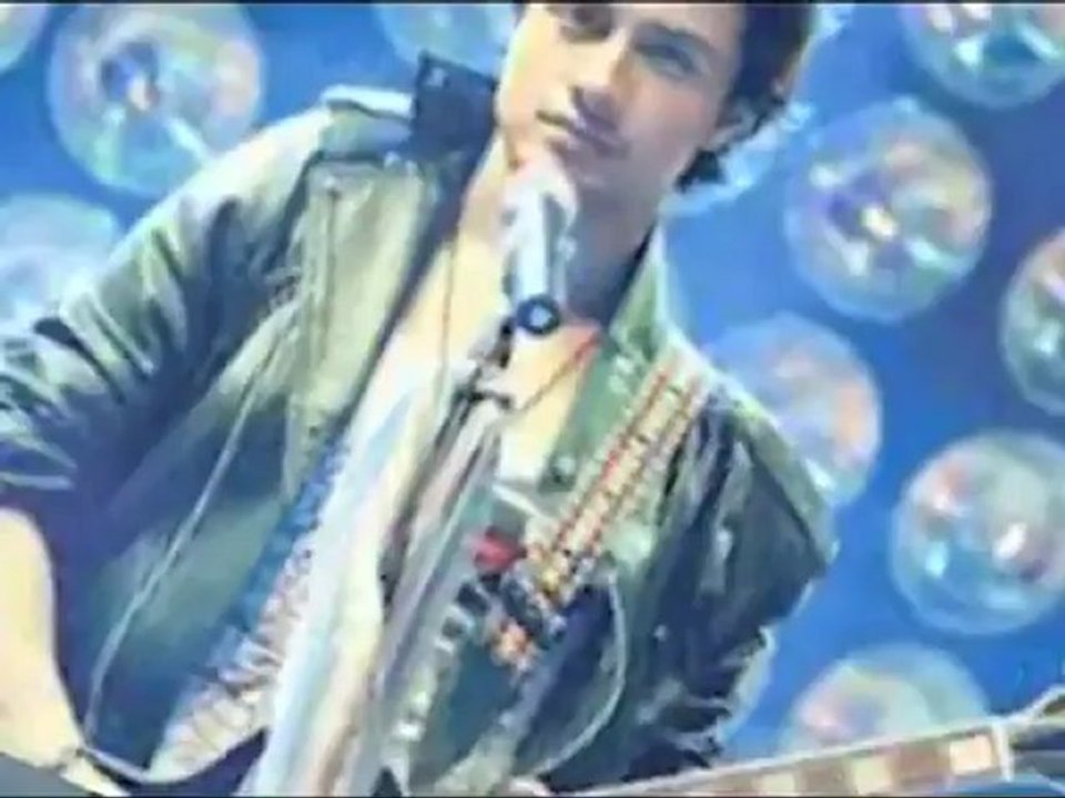 Yami Gautam awed by Ali Zafar