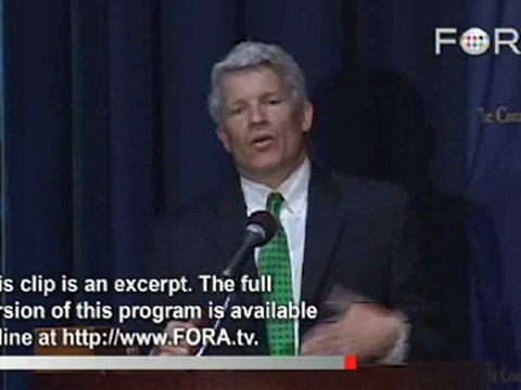 Paul Roberts Warns Against Antibiotics in Animal Feed