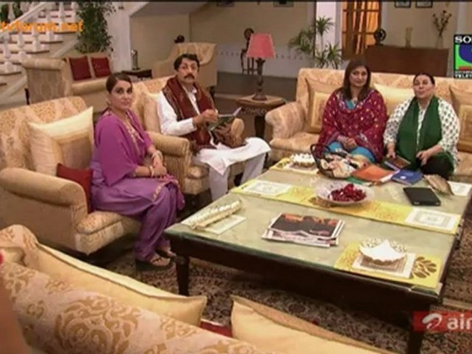Aanamika 5th December 2012 Video Watch Online Part1