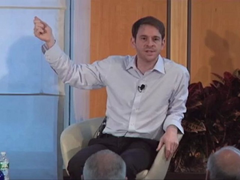 Dylan Grice: Who Pays for the Crippling US Debt?