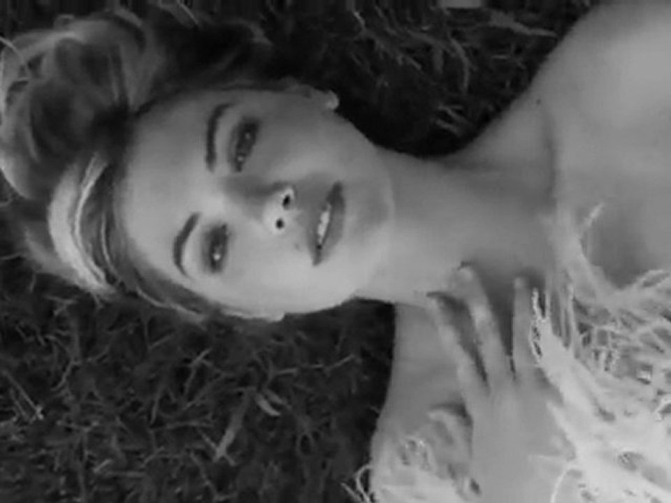 Kate Upton ► GQ Germany • (Décembre 2012)