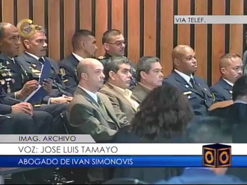 Denuncian que exámenes al comisario Simonovis son entorpecidos