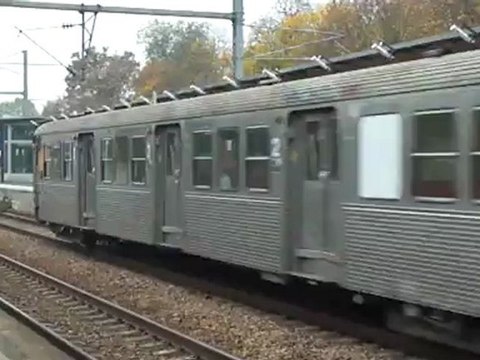 UNE Z6100 POUR CREPY EN VALOIS