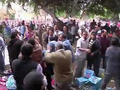 Manifestações e confrontos no Cairo