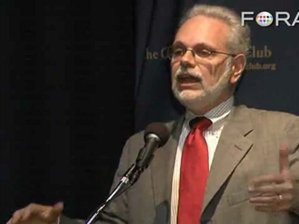 David Wessel Defends 'Too Big to Fail' Banks