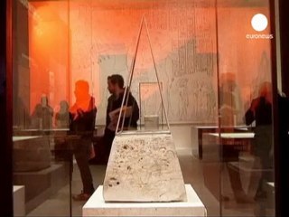 Célébration du centenaire de la découverte du buste...