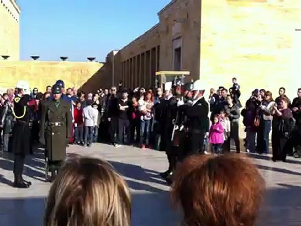 ANITKABİR NÖBET DEĞİŞİMİ (MÜZE) 02/12/12