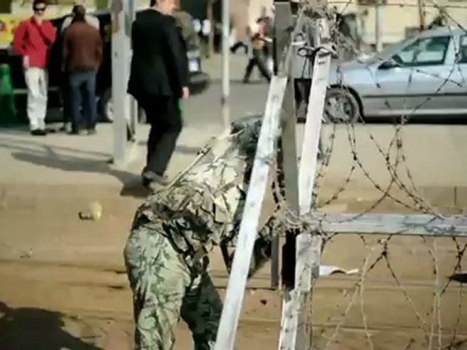 Egypte: des chars devant la présidence au Caire