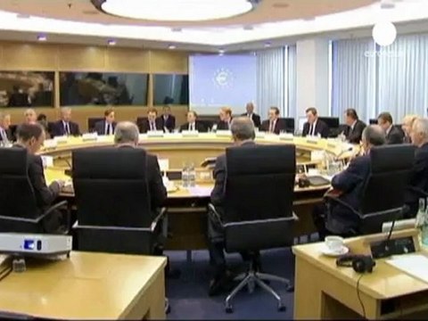 ECB holds interest rates, forecasts grim 2013