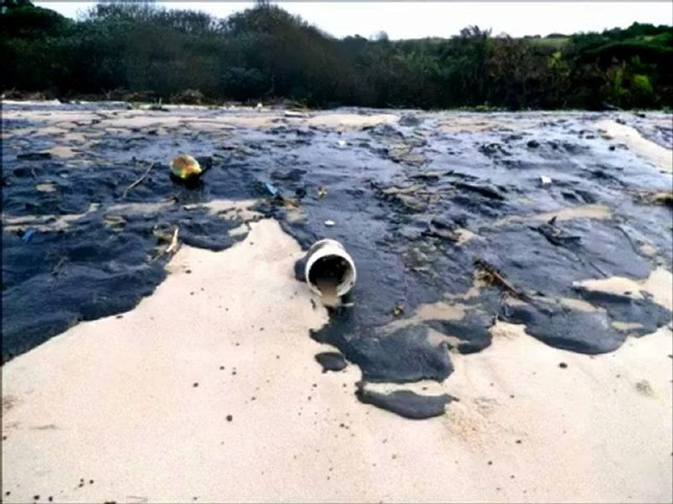 Pollutionmarine_Pointe_Noire_Congo.mp4