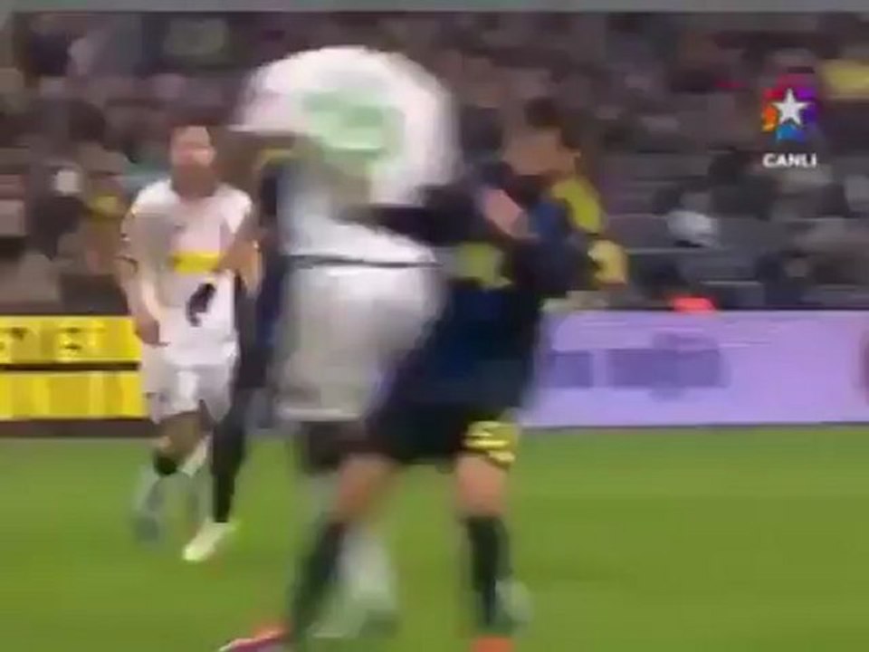 Alosesli  FENERBAHÇE 0-3 B.MÖNCHENGLADBACH   Fener'e yakışmadı: 0-3