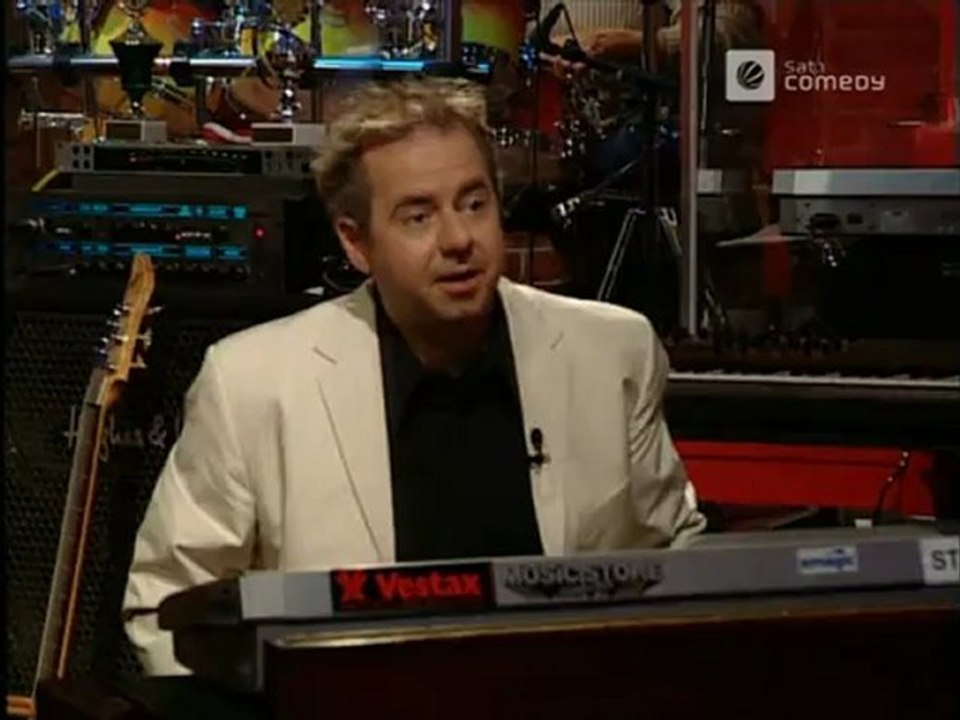 Die Harald Schmidt Show - 1150 - 2002-10-15 - Paul Breitner, Flexibles Sparen