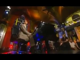 Alman Kabare Sanatçısı Hagen Rether - Türk Yorumu - YouTube