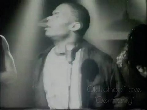 Phill Edwards - Don't Look Any Further (7 Inch-Radio Mix) (VHS) [1990] [HQ]