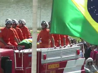 Brasilia se despide de Niemeyer