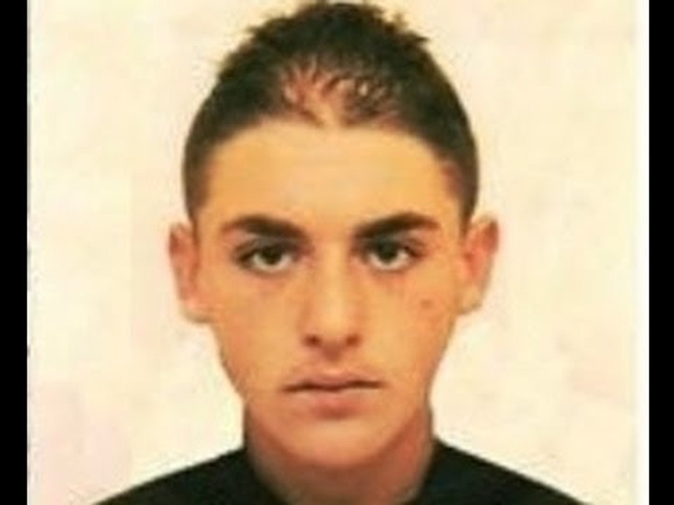 Angri (SA) - Arrestato Salvatore Paduano del clan Gionta di Torre Annunziata (live 25.11.12)