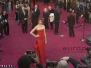 Anna Hathaway, reconoce obsesión con su cuerpo