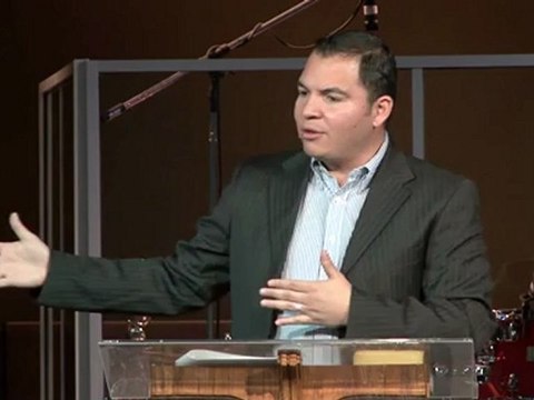 Los Hijos de Dios han Nacido a una Nueva Vida - Parte 1 - Pastor Roberto Estupinián