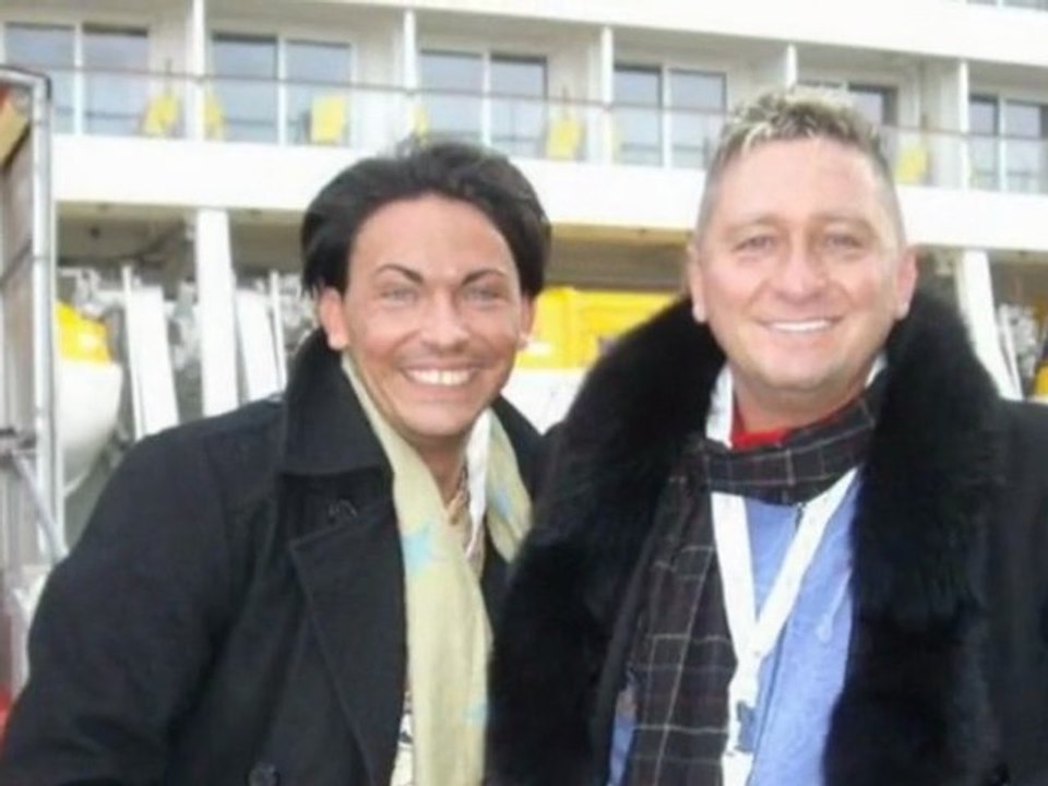 AIDAblu Hamburg Hafen Hafengeburtstag TUI TRAVELStar Team Hubert Fella AIDA Kreuzfahrten Vario Die Fellas auf Kreuzfahrt