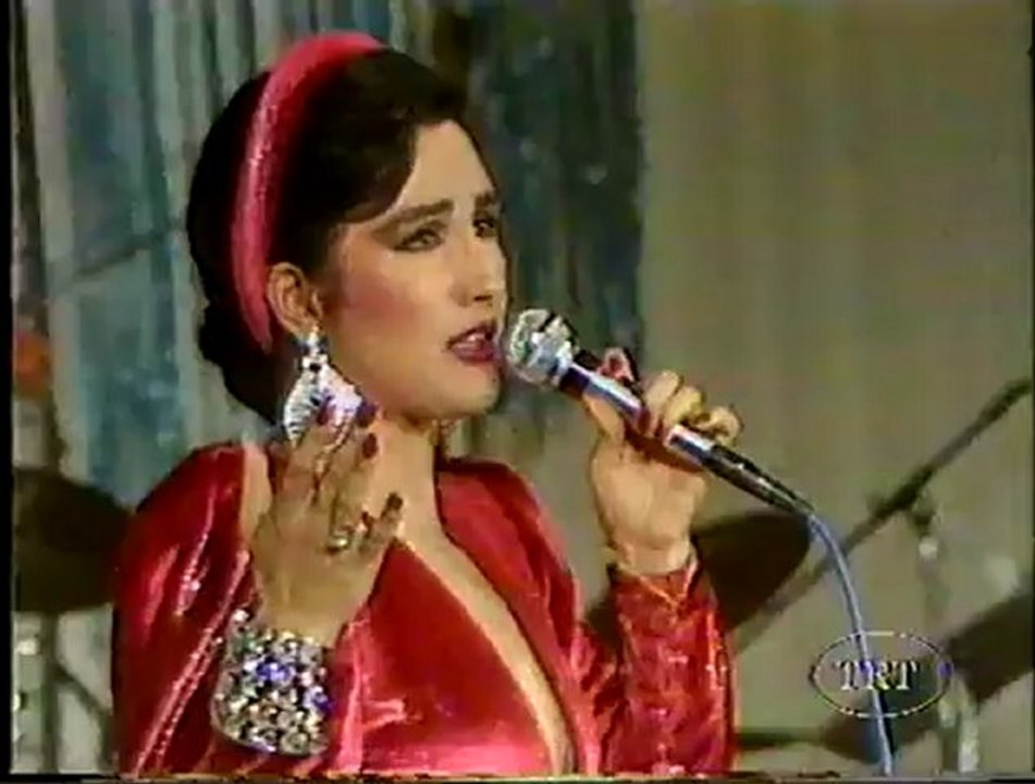 Nükhet Duru - Beni Benimle Bırak