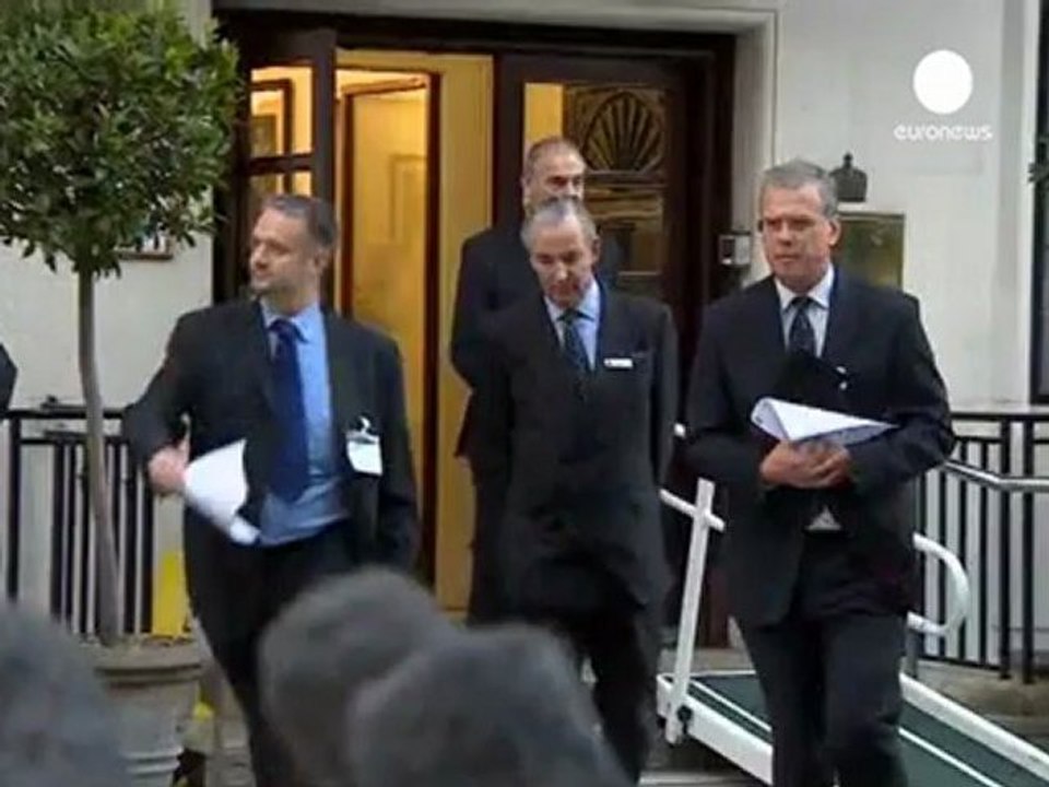 British Royals: prank-call nurse found dead