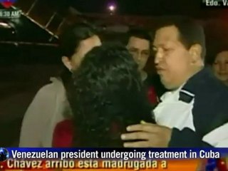 Hugo Chavez back to Caracas after cancer treatment