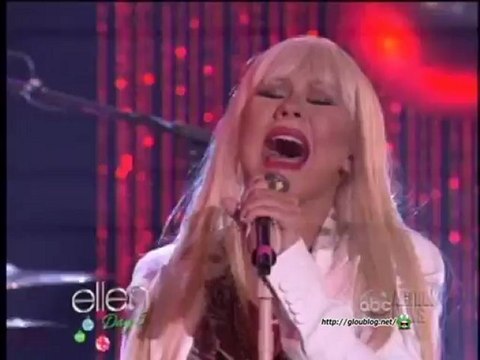 Christina Aguilera and Blake Shelton Performance Dec 07 2012