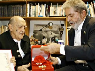 Tributo a Oscar Niemeyer