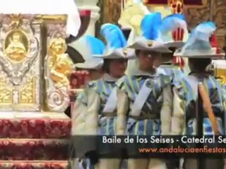 [DÍA DE LA INMACULADA] Los Seises bailan en la Catedral de Sevilla.