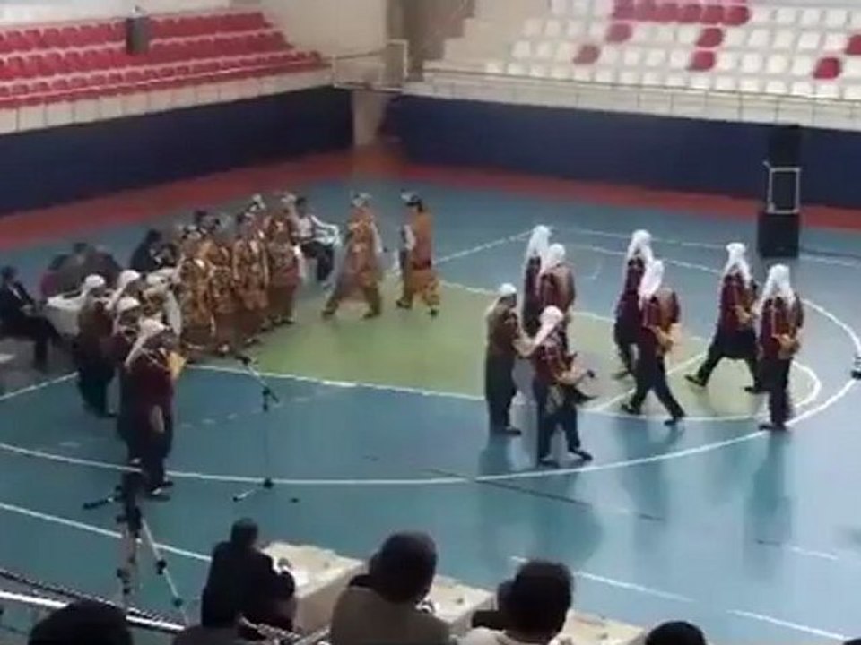 Üniversiteler Arası Halk Oyunları Yarışması - Gazi Üniversitesi Gaziantep Ekibi