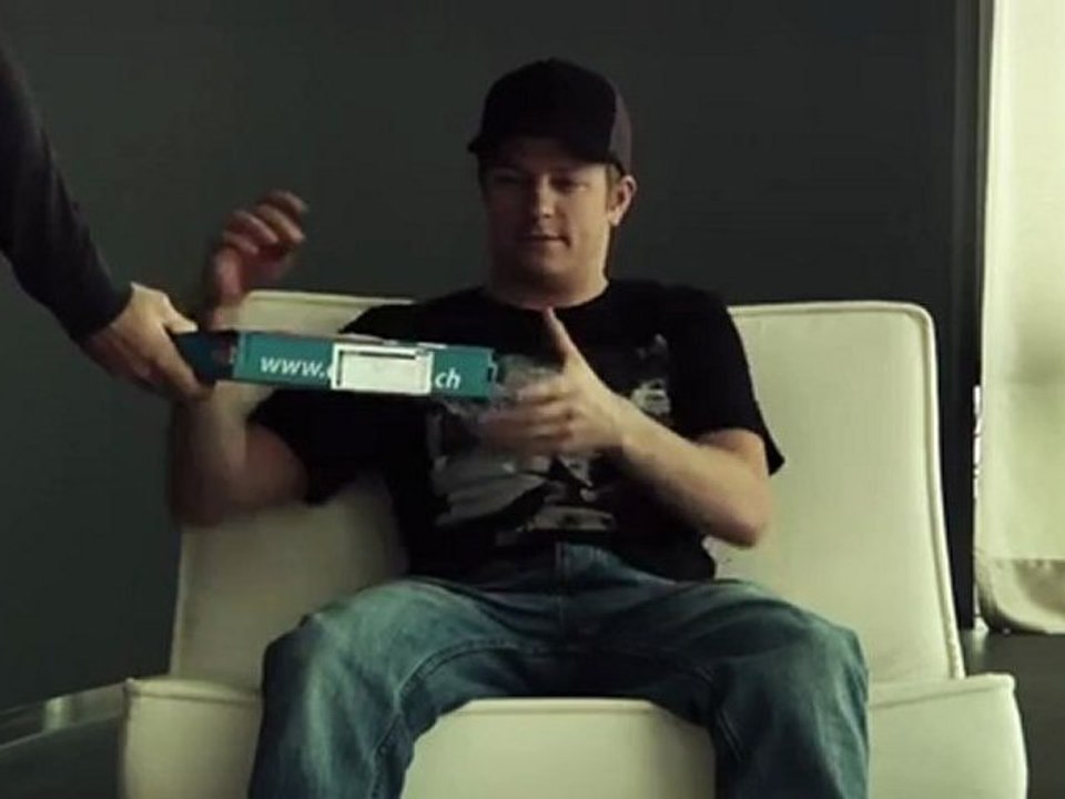 Merry Christmas, Kimi Räikkönen Style! (High)