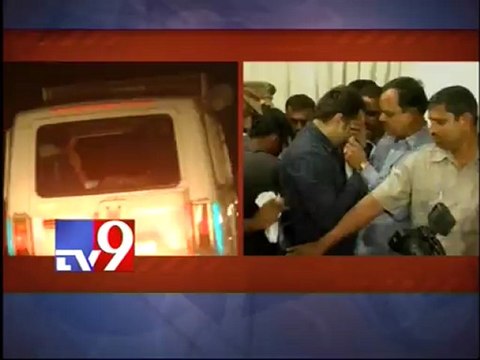 Actor Abhishek caught consuming drugs