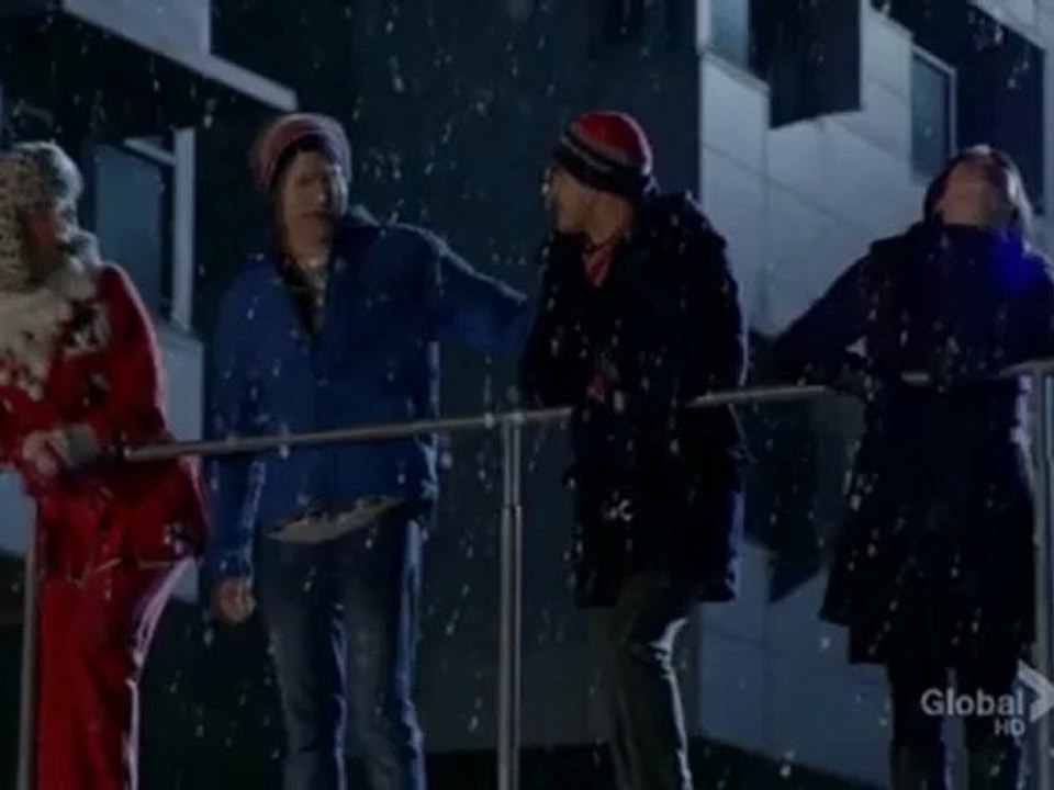 it`s glee... Dont Stop Believin 4x09
