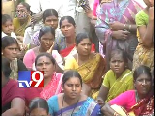 Jawahar Nagar slum residents stage rally - Chetana